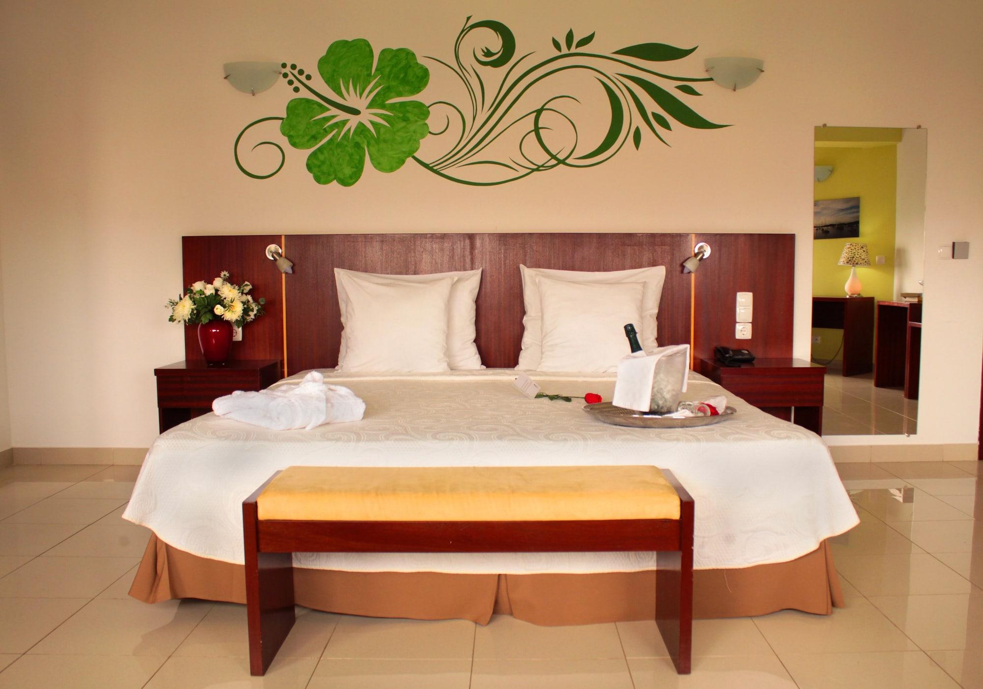 Hotel Livvo Don Paco Миндело Екстериор снимка