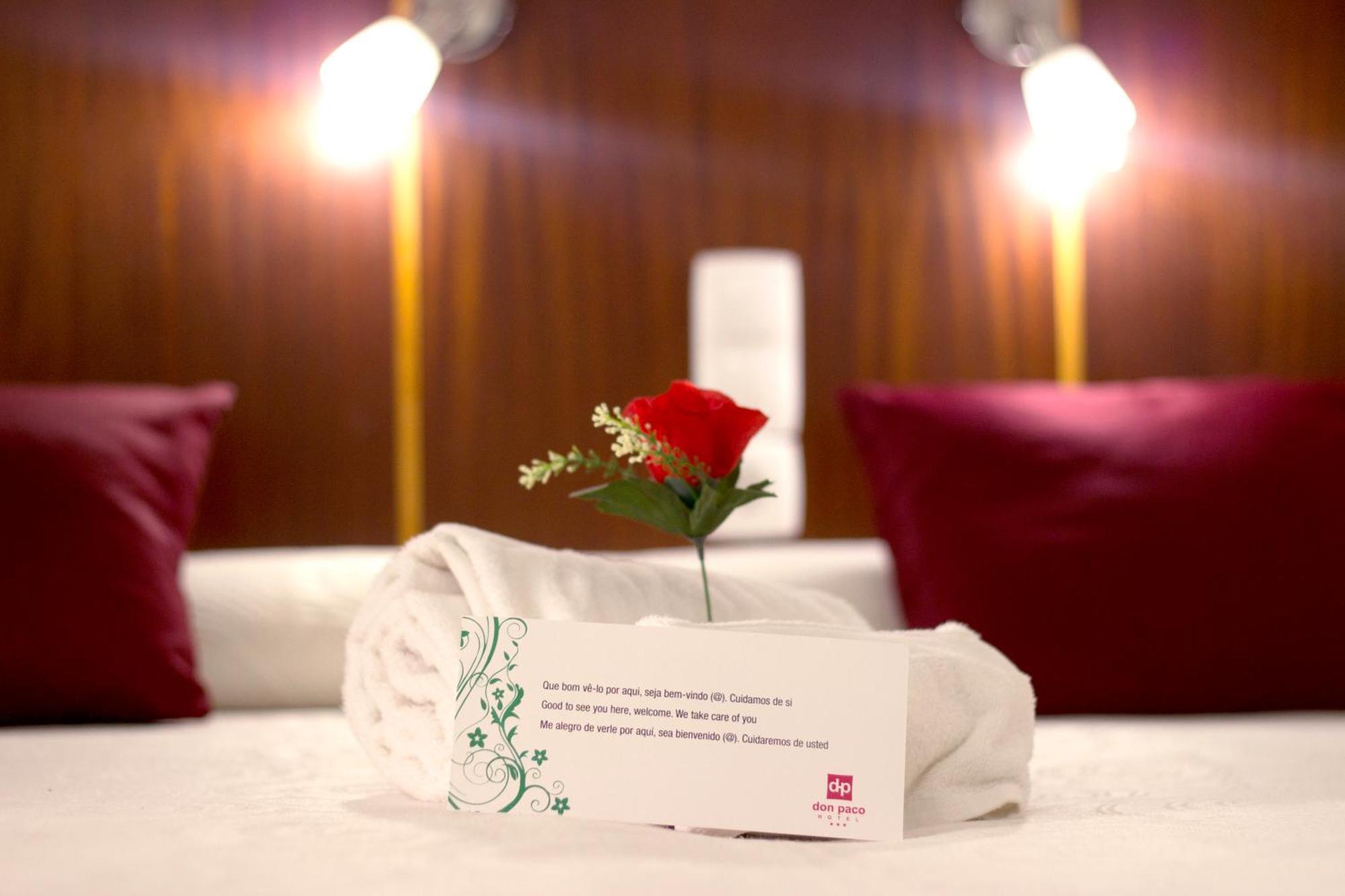 Hotel Livvo Don Paco Миндело Екстериор снимка