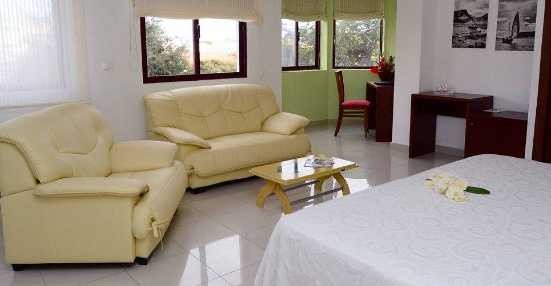 Hotel Livvo Don Paco Миндело Екстериор снимка